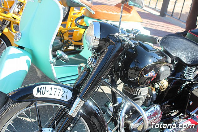 Concentracin de vehculos clsicos - Fiestas de Santa Eulalia 2019 - 107
