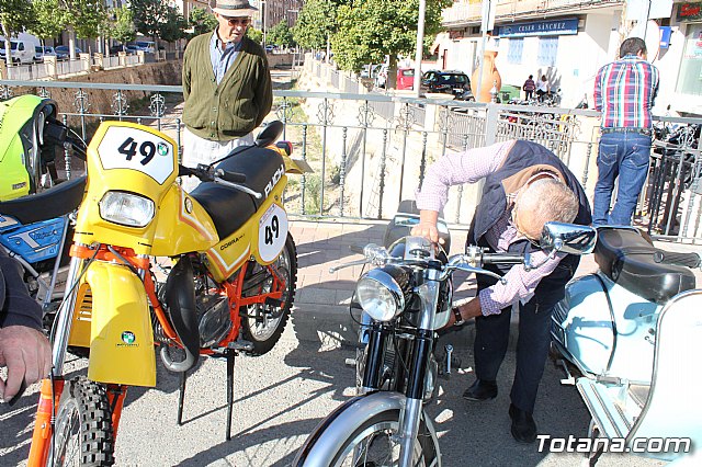 Concentracin de vehculos clsicos - Fiestas de Santa Eulalia 2019 - 120