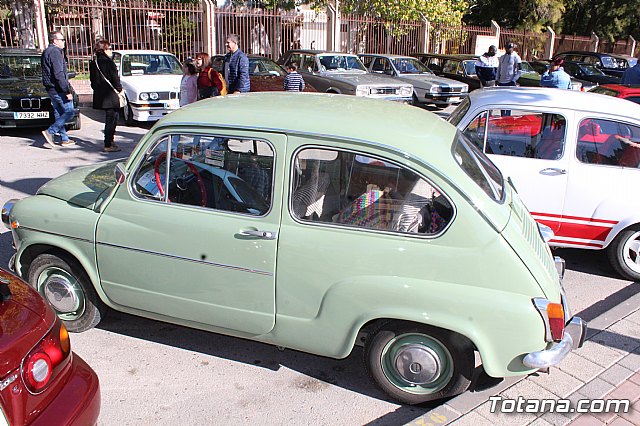 Concentracin de vehculos clsicos - Fiestas de Santa Eulalia 2019 - 140