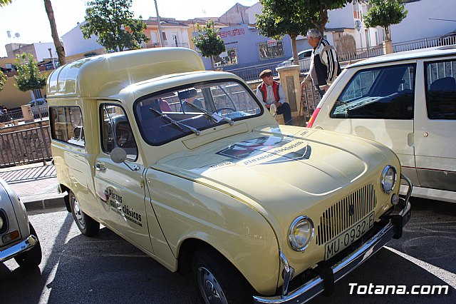 Concentracin de vehculos clsicos - Fiestas de Santa Eulalia 2019 - 171