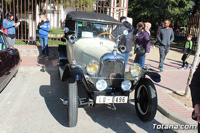 Concentracin de vehculos clsicos - Fiestas de Santa Eulalia 2019 - 193