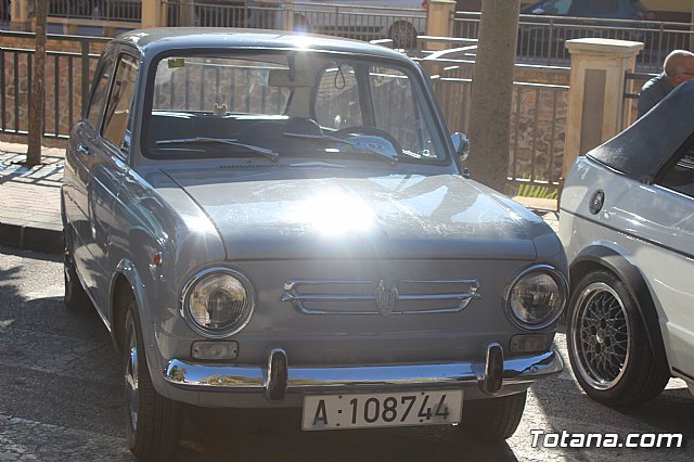 Concentracin de vehculos clsicos - Fiestas de Santa Eulalia 2019 - 196