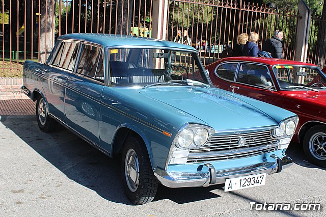 Concentracin de vehculos clsicos - Fiestas de Santa Eulalia 2019 - 204