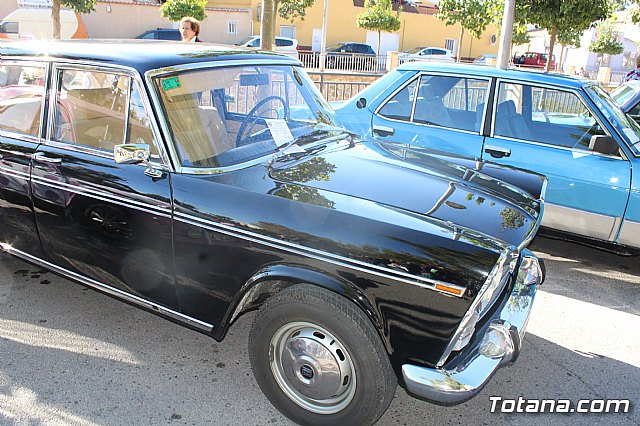 Concentracin de vehculos clsicos - Fiestas de Santa Eulalia 2019 - 218