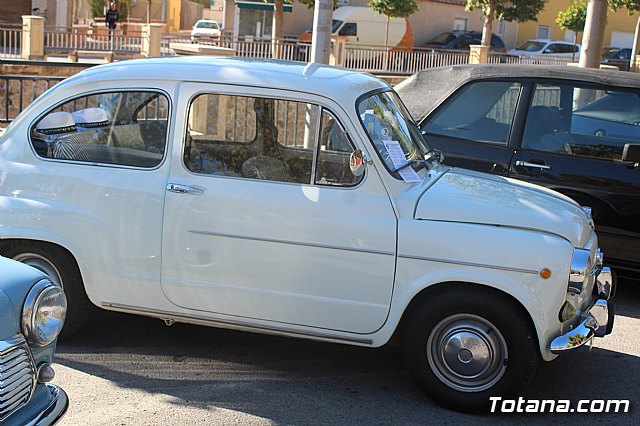 Concentracin de vehculos clsicos - Fiestas de Santa Eulalia 2019 - 238