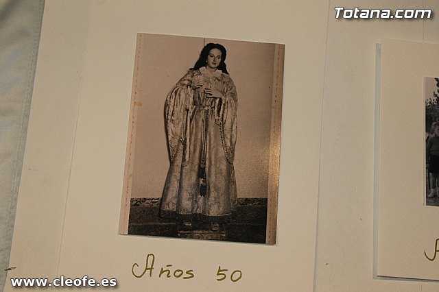 Exposicin. Hermandad de Santa Mara Cleof - 190