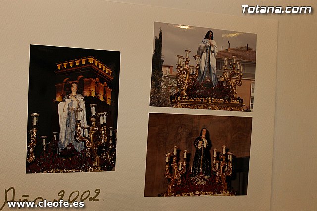Exposicin. Hermandad de Santa Mara Cleof - 200