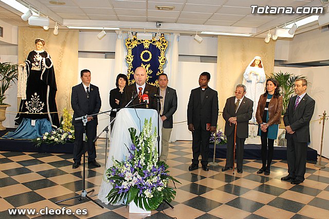 Exposicin. Hermandad de Santa Mara Cleof - 325