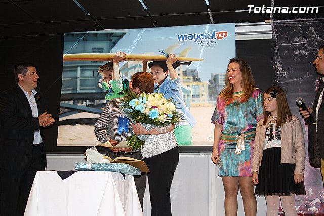 Cena-gala Hdad. Santa Mara Cleof y Coronacin de Espinas 2014 - 213