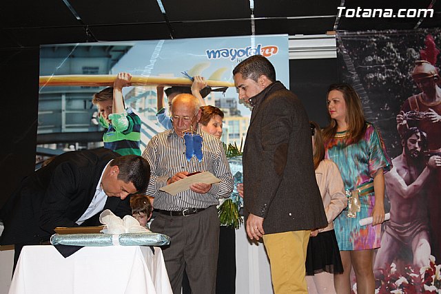 Cena-gala Hdad. Santa Mara Cleof y Coronacin de Espinas 2014 - 217