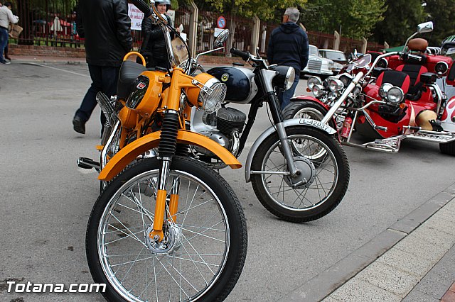 IX Concentracin de Vehculos Clsicos. Fiestas de Santa Eulalia 2014 - 15