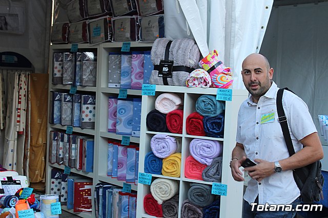 Inauguracin I Feria del Comercio Solidario - 13