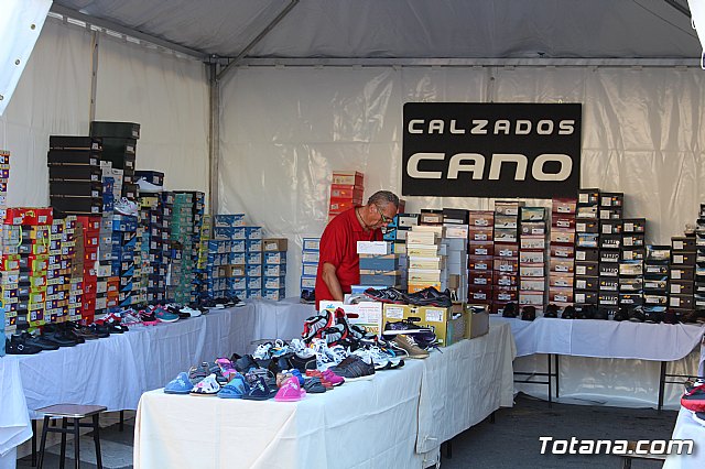 Inauguracin I Feria del Comercio Solidario - 15