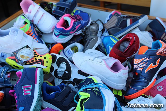 Inauguracin I Feria del Comercio Solidario - 23