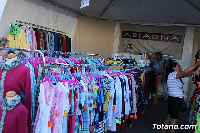 Inauguracin I Feria del Comercio Solidario - 24