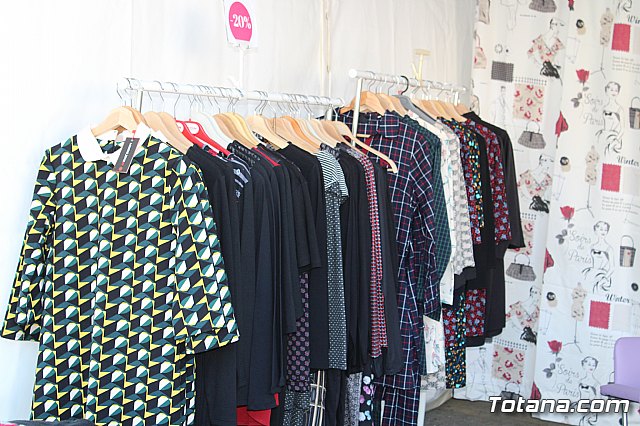 Inauguracin I Feria del Comercio Solidario - 27