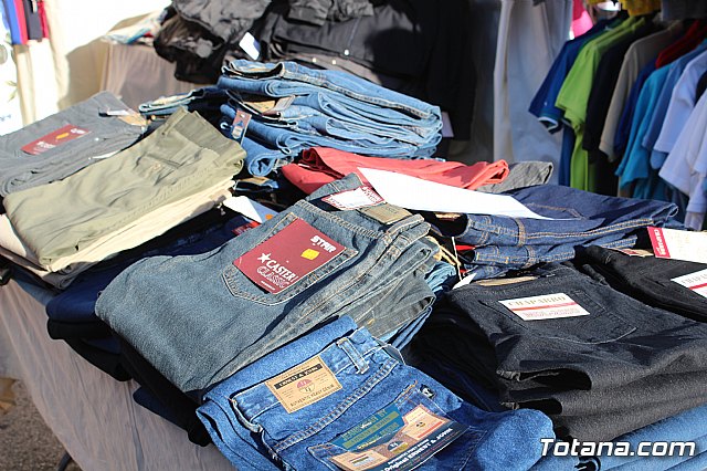 Inauguracin I Feria del Comercio Solidario - 36