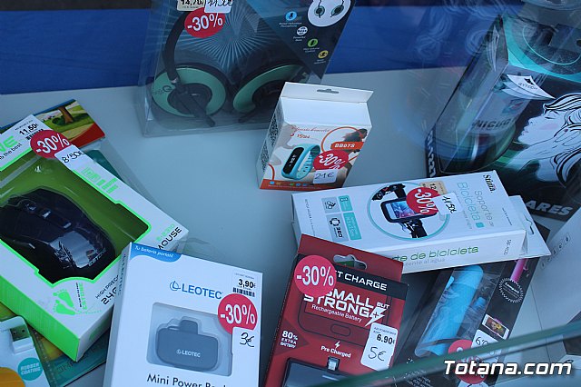 Inauguracin I Feria del Comercio Solidario - 51