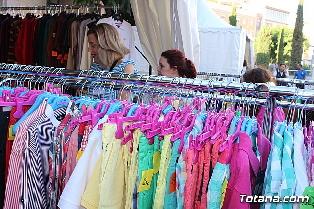 Inauguracin I Feria del Comercio Solidario - 57