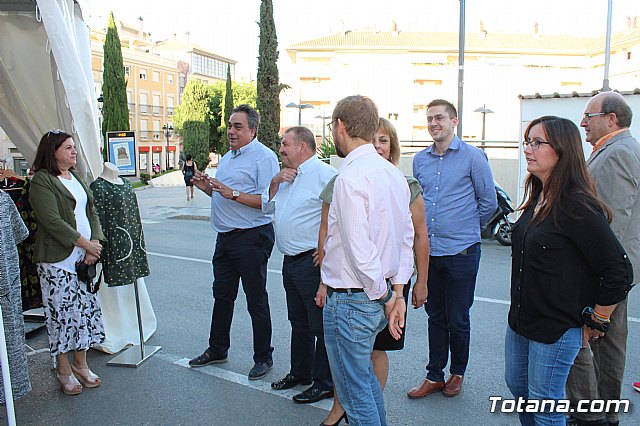 Inauguracin I Feria del Comercio Solidario - 68