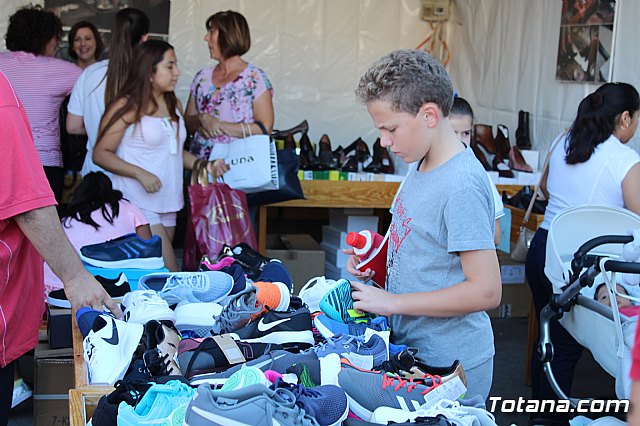 Inauguracin I Feria del Comercio Solidario - 74