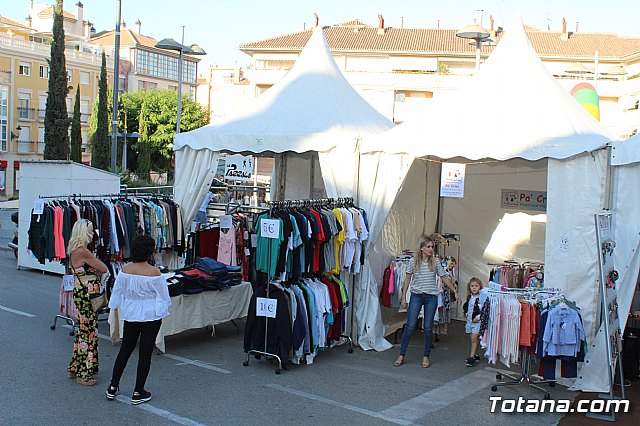 Inauguracin I Feria del Comercio Solidario - 79