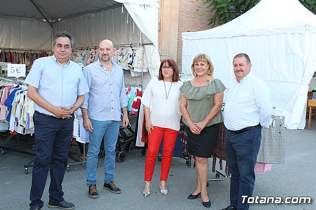 Inauguracin I Feria del Comercio Solidario - 85