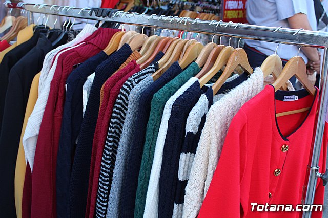 Inauguracin I Feria del Comercio Solidario - 89