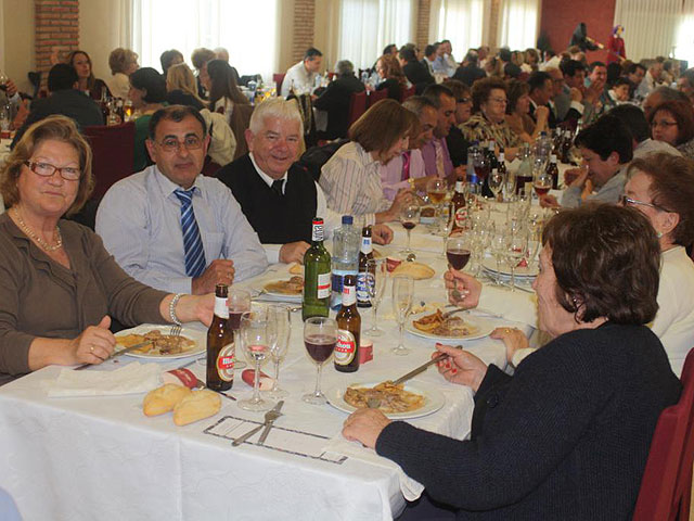 Comida de Hermandades y Cofradas - Semana Santa 2012 - Reportaje fotogrfico - 76