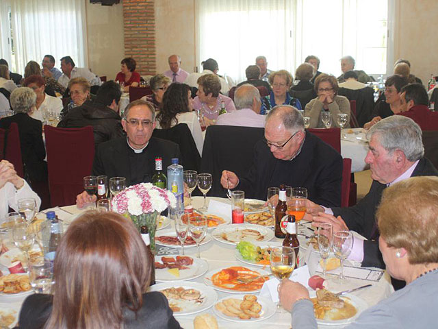 Comida de Hermandades y Cofradas - Semana Santa 2012 - Reportaje fotogrfico - 79