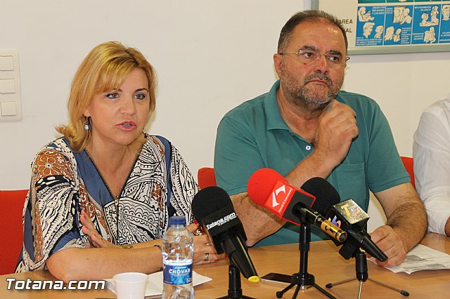 La consejera de Familia e Igualdad de Oportunidades visita Totana - 12