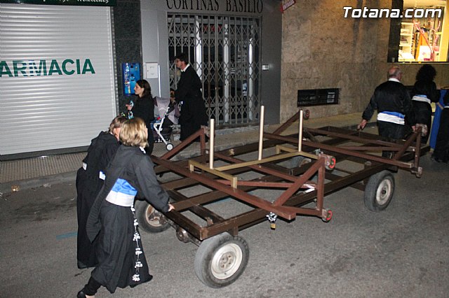 TRASLADO DE LOS TRONOS A SUS SEDES. VIERNES SANTO 2013 - 86