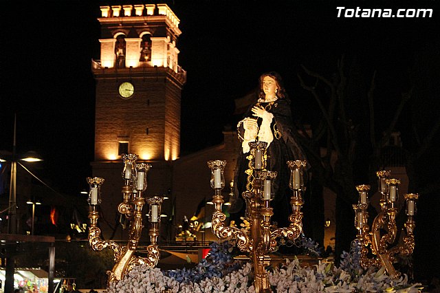 Traslado de los tronos a sus sedes (Calle Puente) . Viernes Santo 2018 - 25