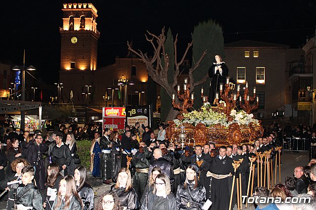 Traslado de los tronos a sus sedes (Calle Puente) . Viernes Santo 2018 - 28