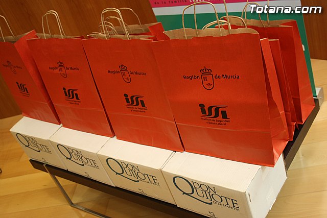 Premios del certamen de dibujo 