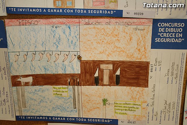 Premios del certamen de dibujo 