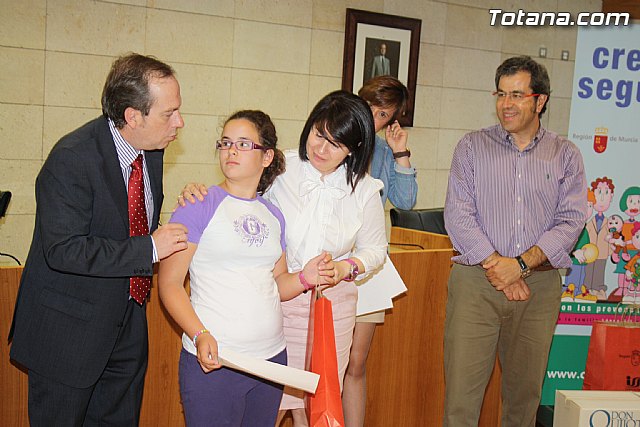 Premios del certamen de dibujo 