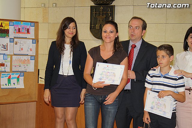 Premios del certamen de dibujo 