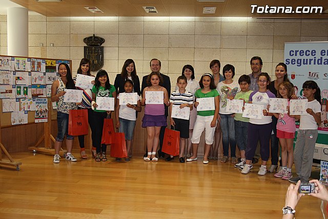 Premios del certamen de dibujo 