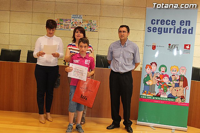 Entrega de los premios del Concurso Crece en Seguridad - 65