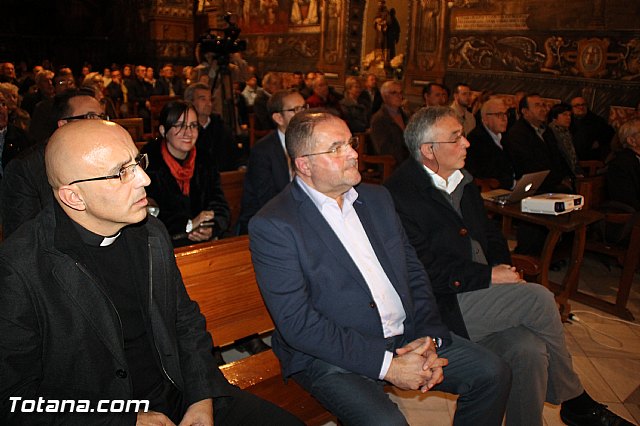 Se presenta la dcimo octava edicin de la publicacin 