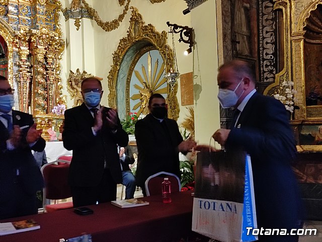 Presentacin Cuadernos de la Santa 2021 - 58