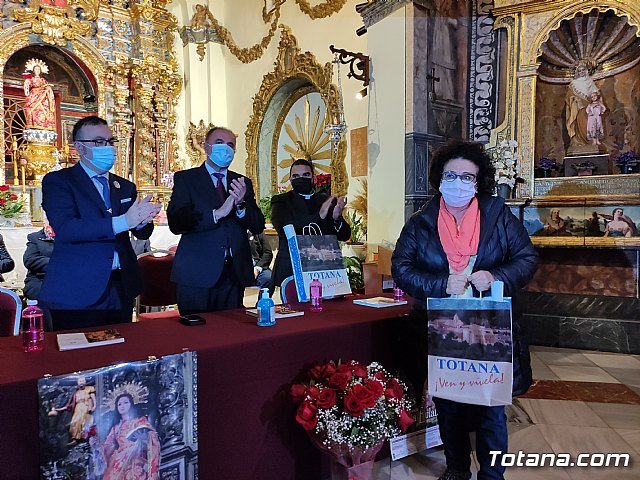 Presentacin Cuadernos de la Santa 2021 - 76