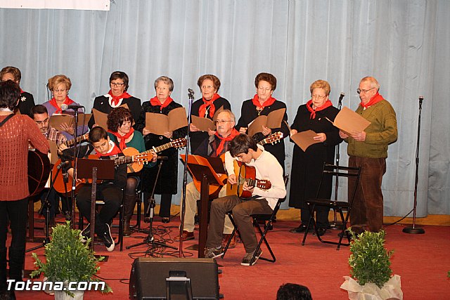 III Certamen de Cuadrillas de Navidad a beneficio de 