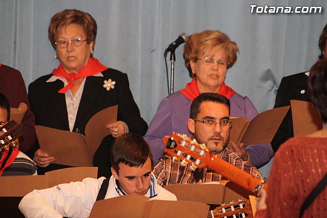 III Certamen de Cuadrillas de Navidad a beneficio de 