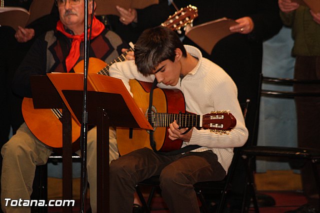 III Certamen de Cuadrillas de Navidad a beneficio de 