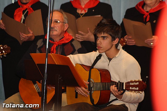 III Certamen de Cuadrillas de Navidad a beneficio de 