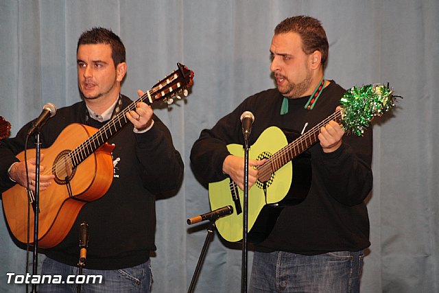 III Certamen de Cuadrillas de Navidad a beneficio de 