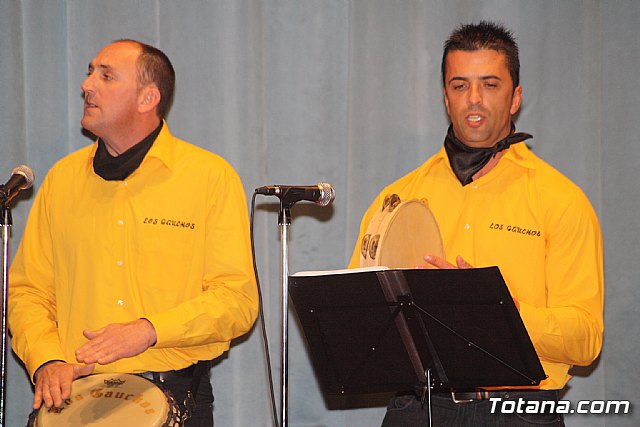 III Certamen de Cuadrillas de Navidad a beneficio de 
