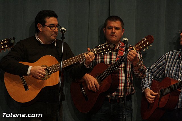 III Certamen de Cuadrillas de Navidad a beneficio de 
